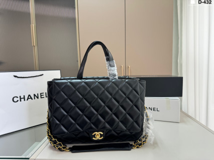 Chanel Quilted Accordion Tote Bag Black view 9