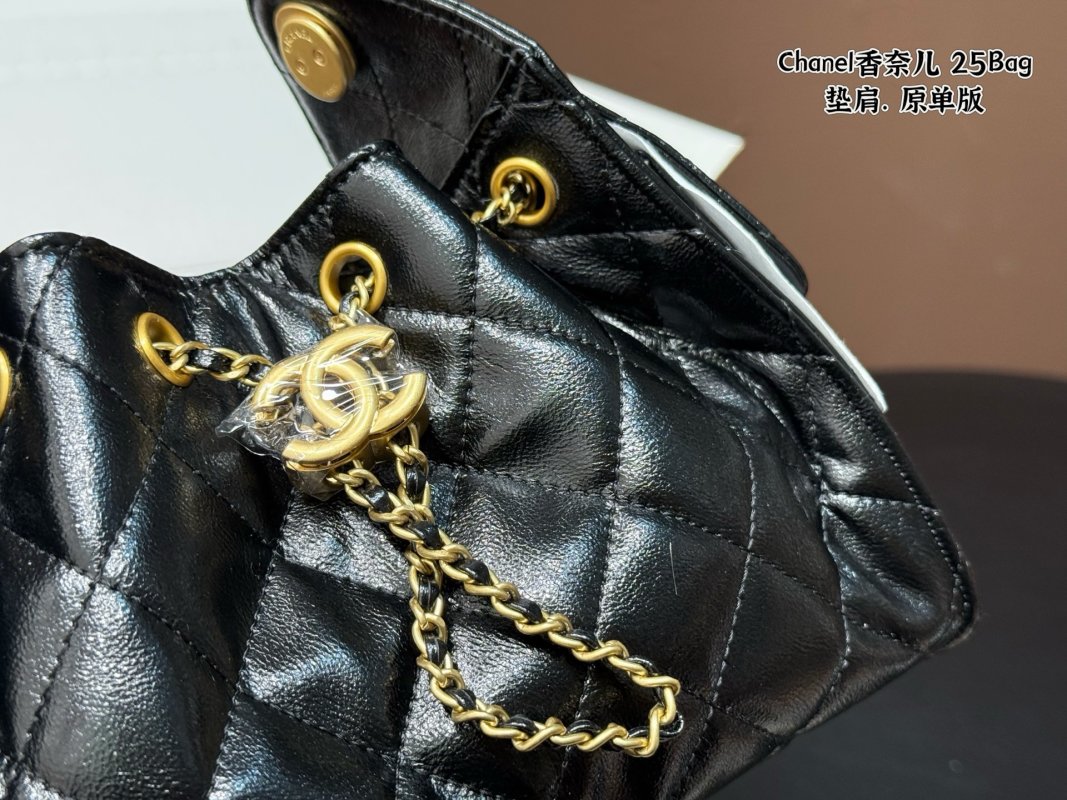 Chanel 25 Bag Black Quilted Gold Hardware view