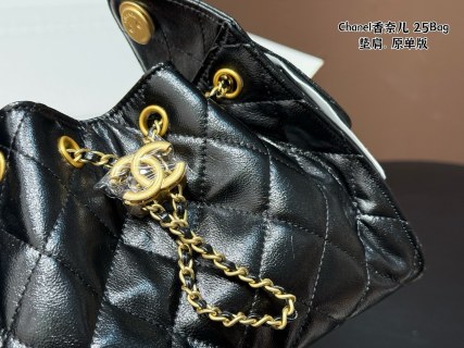 Chanel 25 Bag Black Quilted Gold Hardware view 2