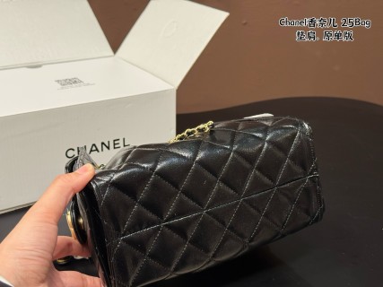 Chanel 25 Bag Black Quilted Gold Hardware view 7