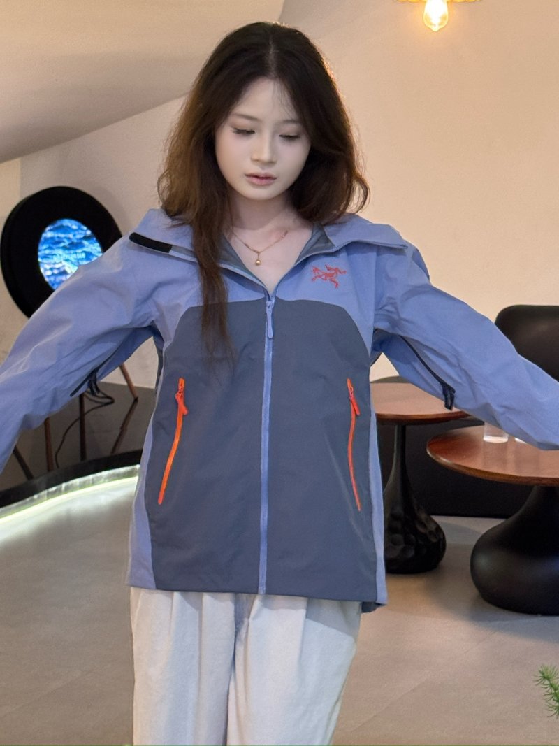Stone Island Bogota LT Lightweight Jacket Orange view