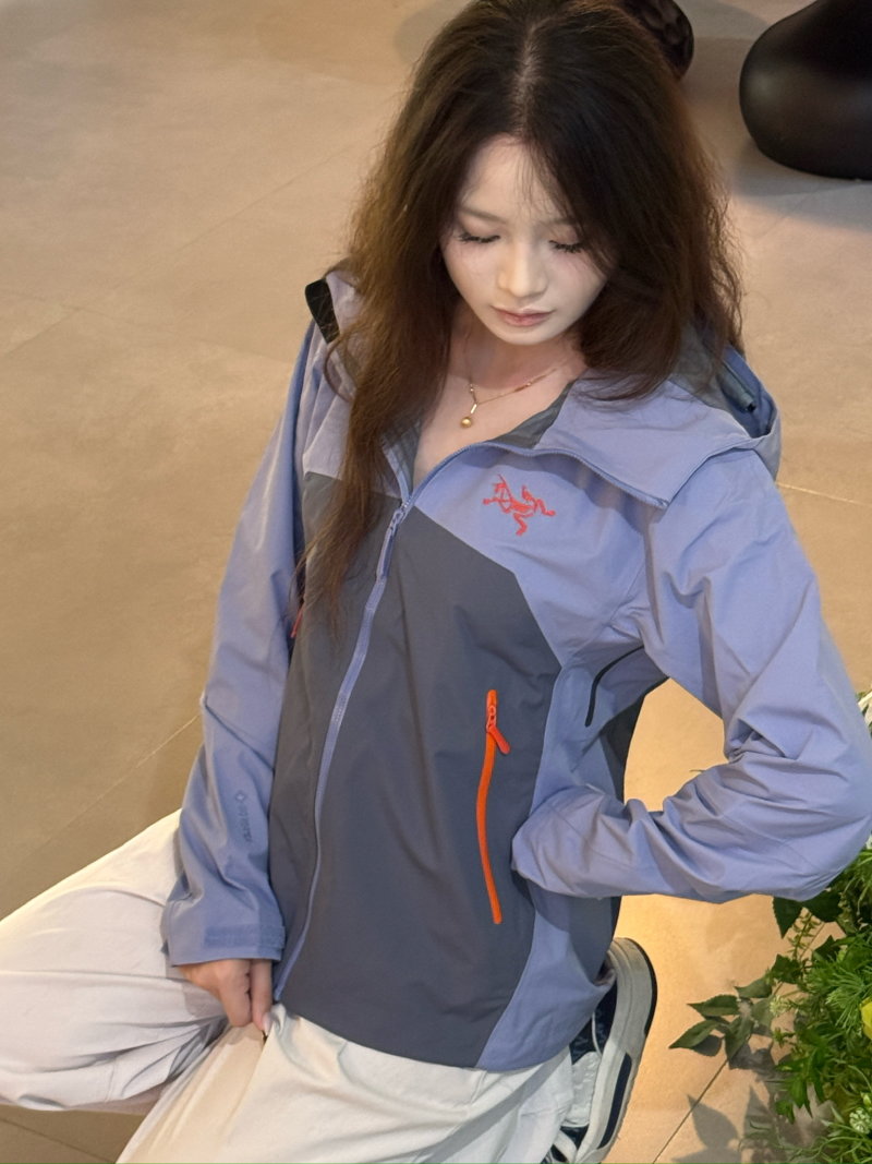 Stone Island Bogota LT Lightweight Jacket Orange view