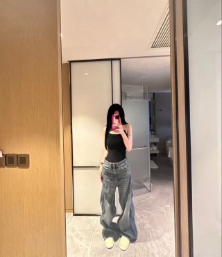Wide-Leg Dark Wash Denim Jeans view 2