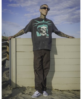 Statue Liberty Skull Graphic Black Short Sleeve T-Shirt view 5