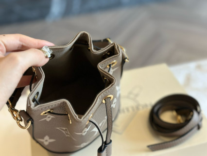 Louis Vuitton Nano Bucket Bag Elephant Gray view 9