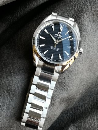 Omega Seamaster 41mm Deep Blue Dial Steel Watch view 2