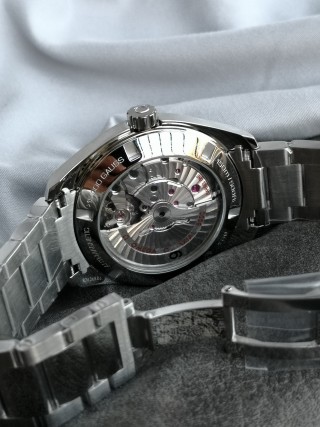 Omega Seamaster 41mm Deep Blue Dial Steel Watch view 9