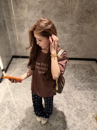 Acne Studios Stockholm 1996 Mauve T-Shirt view 9