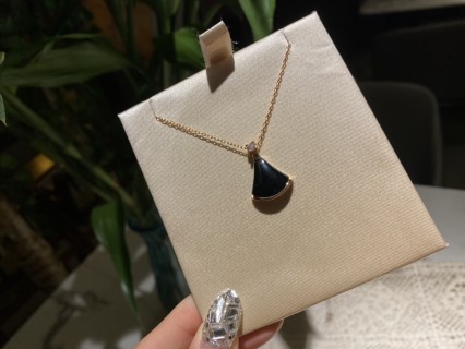 Bulgari Black Onyx Drop Pendant Necklace Gold view 7