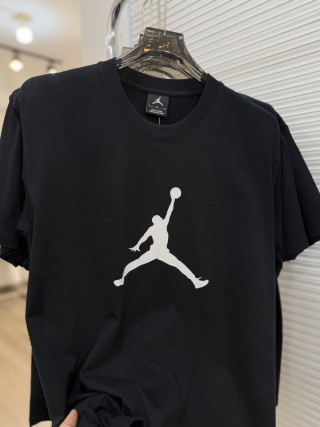 Jordan Classic Jumpman White T-Shirt view 6