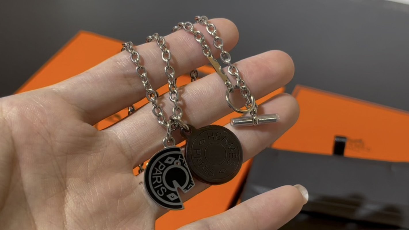 Hermès Chaine d'Ancre Silver Pendant Necklace