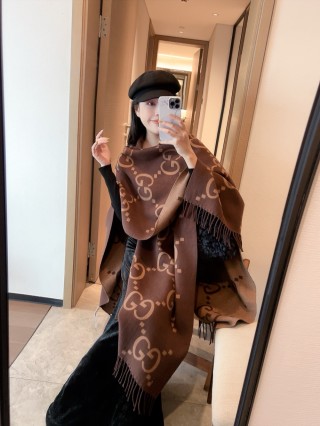 Gucci GG Monogram Wool Cape Scarf Brown