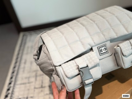 Chanel 24SS Camera Bag White Quilted Crossbody view 2