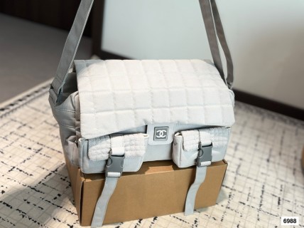 Chanel 24SS Camera Bag White Quilted Crossbody view 4