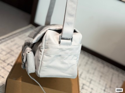 Chanel 24SS Camera Bag White Quilted Crossbody view 8