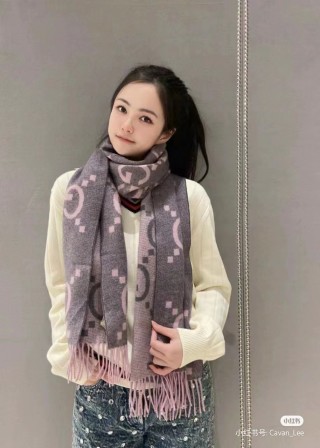 Gucci GG Double-Face Jacquard Long Scarf - Grey view 9