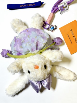 Louis Vuitton Angor Forest Plush Keychain Purple view 6