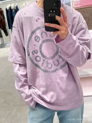 Gucci Distressed Logo Long Sleeve T-Shirt Lavender
