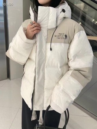 The North Face White Cream Puffer Down Jacket view 9