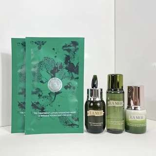 La Mer 5-Piece Skincare Gift Set with Essence Water & Repair Serum view 5