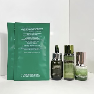 La Mer 5-Piece Skincare Gift Set with Essence Water & Repair Serum view 6