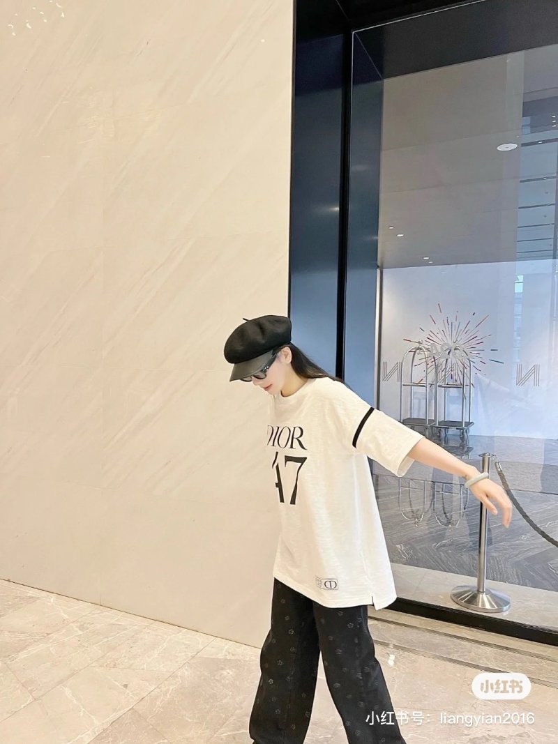 Dior 47 White Short Sleeve T-Shirt view