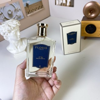Floris No. 89 Eau de Toilette 100ml view 4