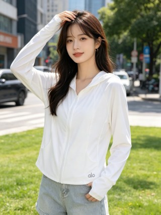 Alo White Zip-Up Hooded Sunshirt Jacket view 5