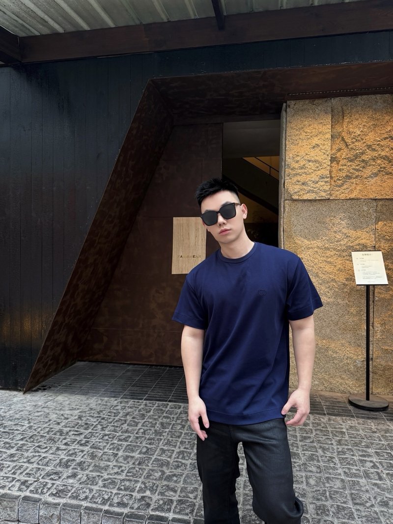 Gucci GG Embroidered Navy Blue T-Shirt view