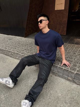 Gucci GG Embroidered Navy Blue T-Shirt view 5