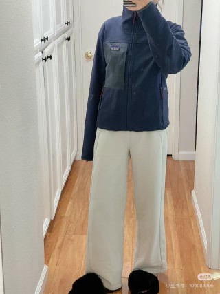 Patagonia Torrentshell Windbreaker Navy Blue view 2
