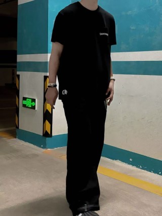 Vans Black Graphic T-Shirt view 3