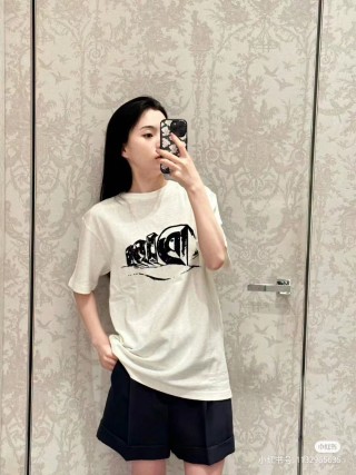 White Graphic Print Short Sleeve T-Shirt view 7