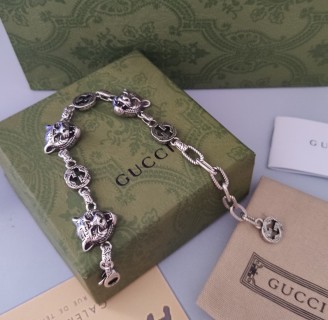 Gucci Tiger Head Chain Bracelet Silver view 6