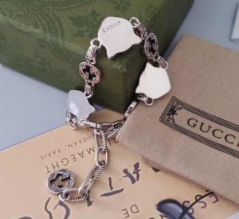 Gucci Tiger Head Chain Bracelet Silver view 9