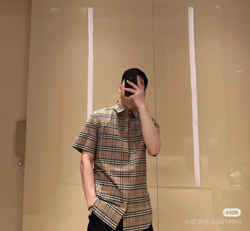 Burberry Beige Check Short-Sleeve Button-Up Shirt