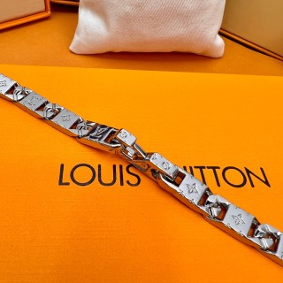 Louis Vuitton Monogram Tied Up Chain Necklace Silver view 3