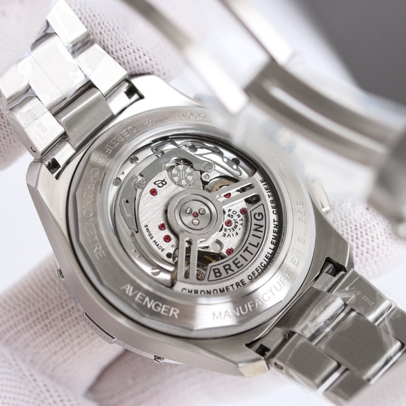 Breitling Avenger B01 Chronograph 44mm Steel Watch view