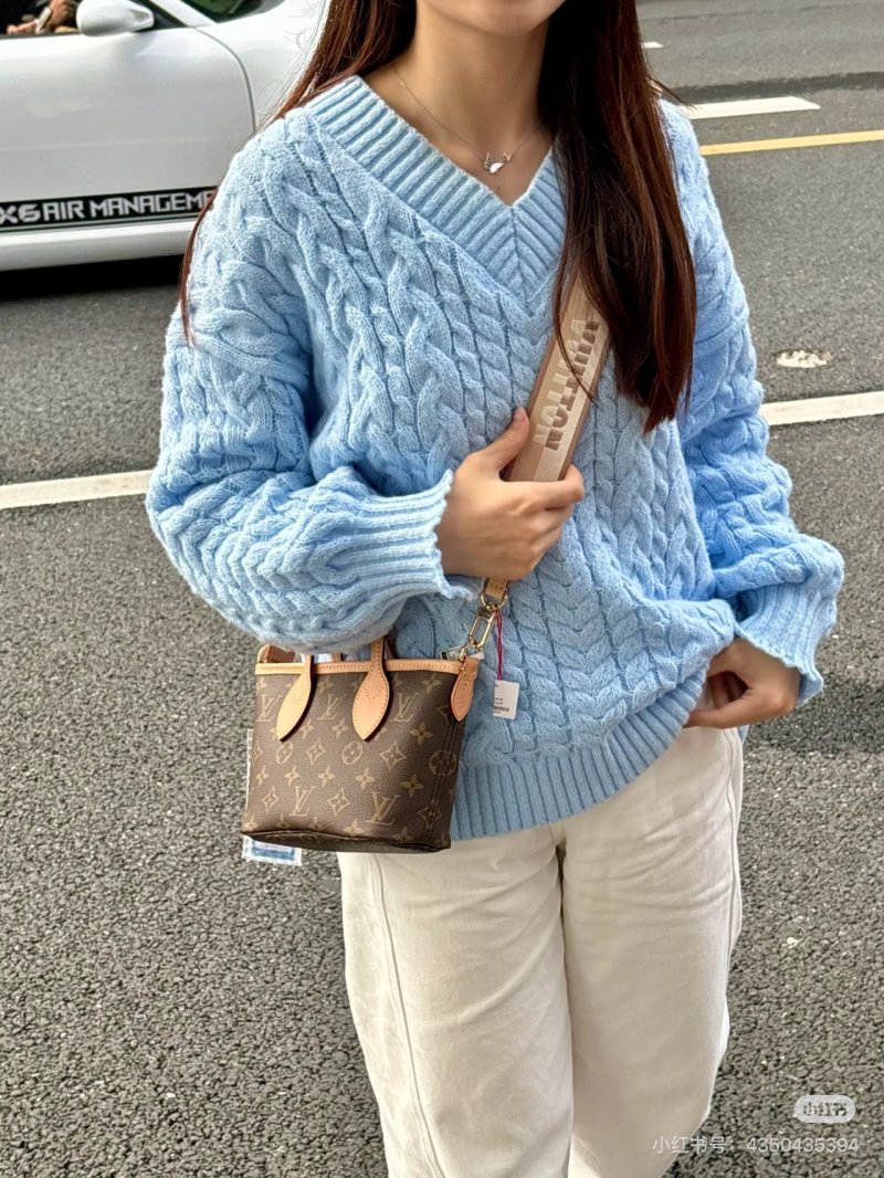Louis Vuitton Monogram Canvas Tote Bag Brown view