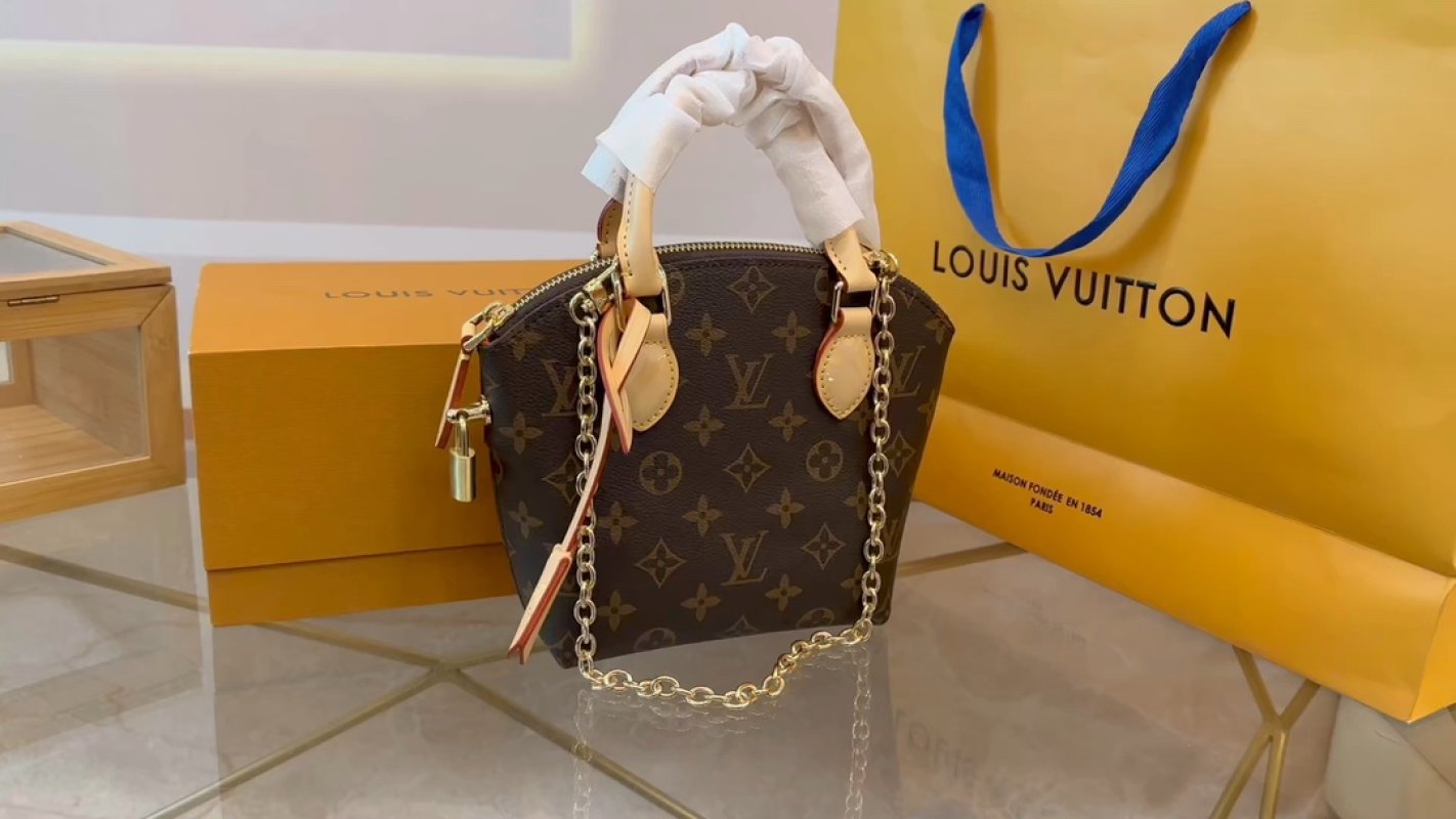 Louis Vuitton Monogram Canvas Tote Bag Brown