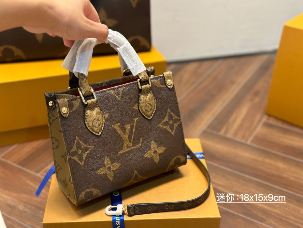 Louis Vuitton OnTheGo Mini Monogram Tote Brown view