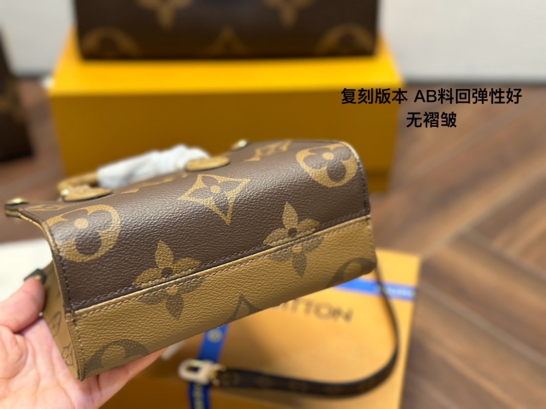 Louis Vuitton OnTheGo Mini Monogram Tote Brown view