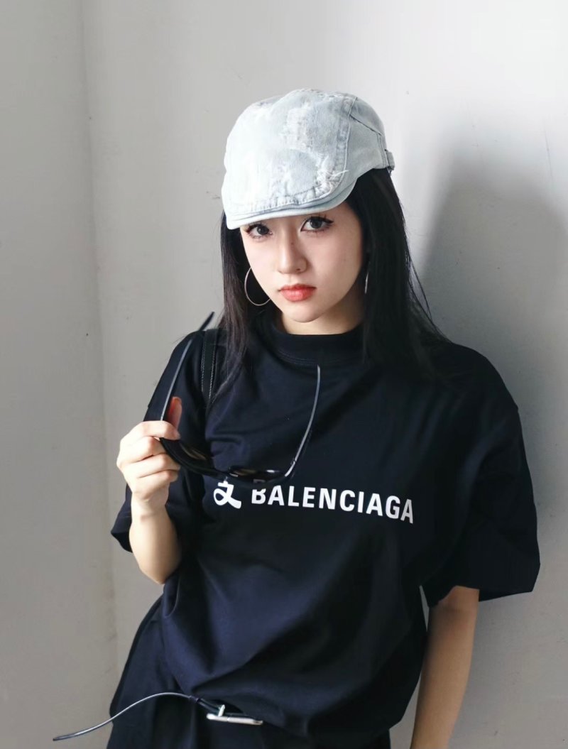 Balenciaga Black Logo T-Shirt
