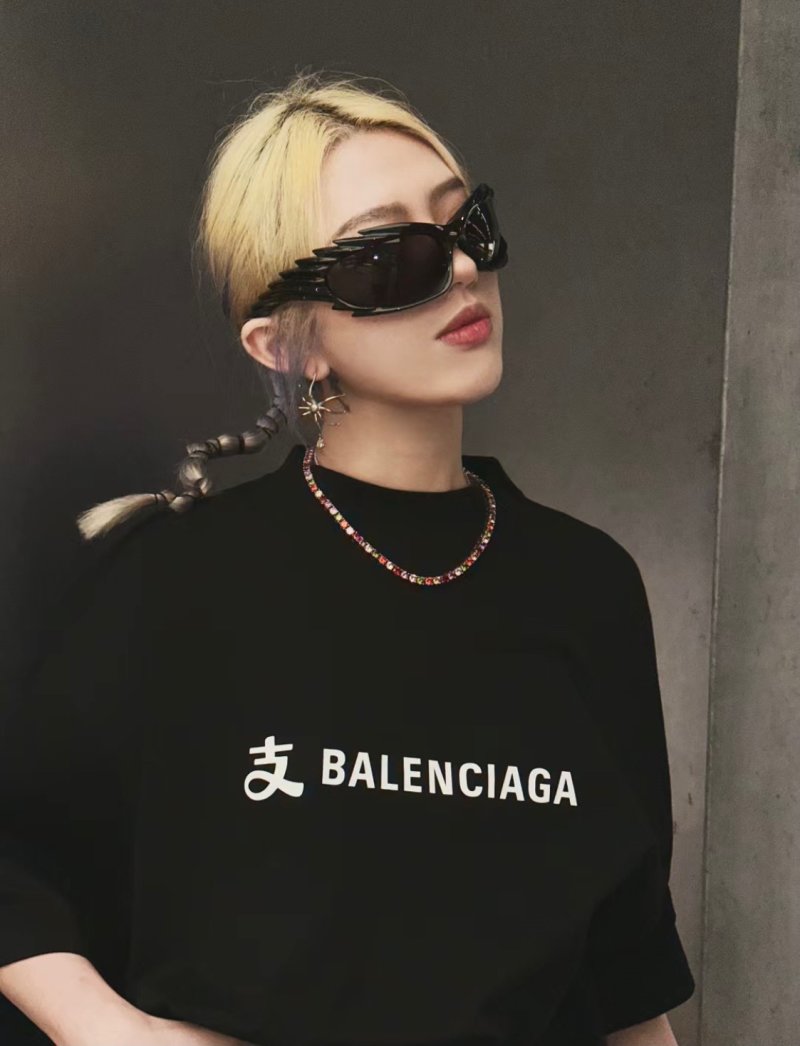 Balenciaga Black Logo T-Shirt view