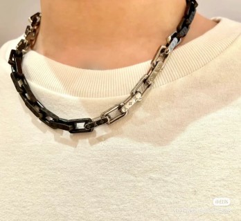 Louis Vuitton Bamboo Segment Black Silver Chain Necklace