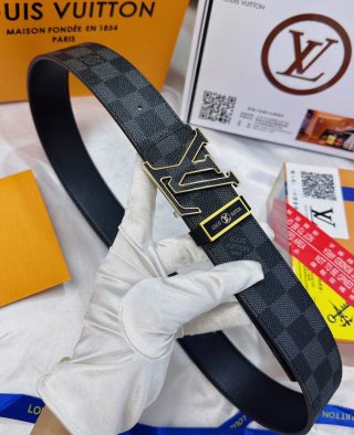 Louis Vuitton Damier Graphite LV Logo Belt Black view 4