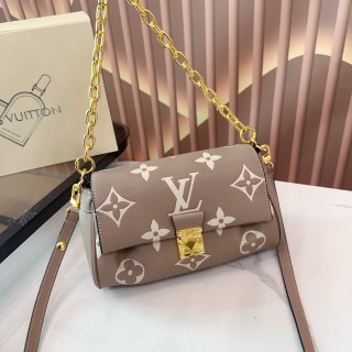 Louis Vuitton Favorite Chain Shoulder Bag Elephant Gray view 2