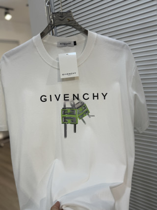 Louis Vuitton White Dragon Print Short Sleeve T-Shirt view 3
