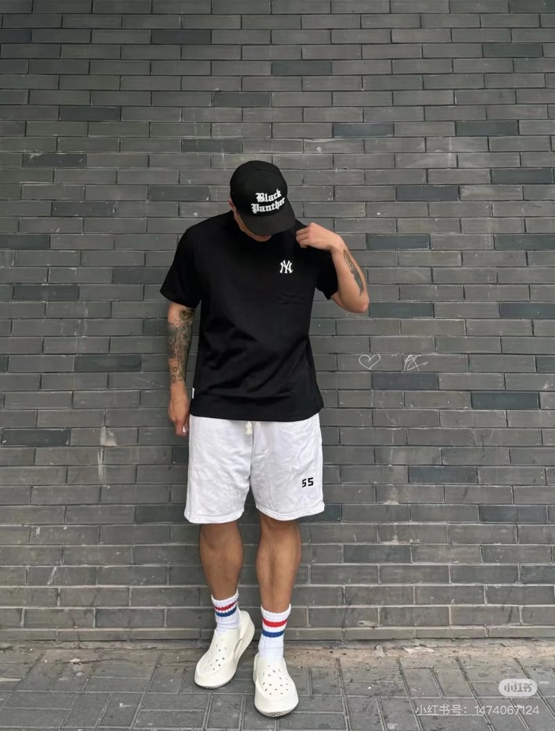 MLB Floral Rose Back Print Oversized Black T-Shirt view