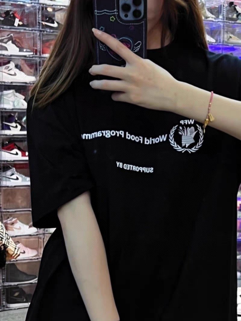 Black Oversized Graphic Print T-Shirt view